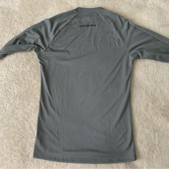 Patagonia Performance Base Layer Capilene Crew Top sz XS - Picture 4 of 8
